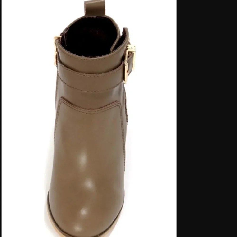 Report Osprey Taupe Belted High Heel Ankle Boots 9